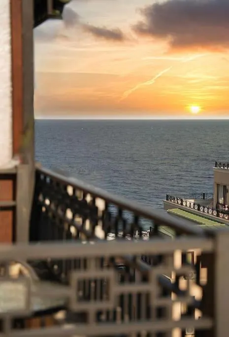 Apartment On The Beach Golden Sands